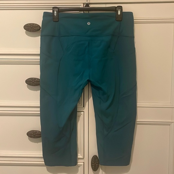 Lululemon leggings - Picture 2 of 4